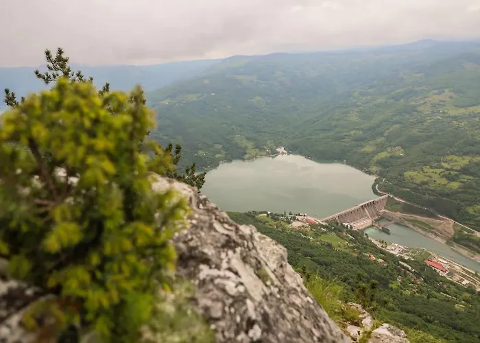 Dren Lux - Banjska Stena 木屋 佩鲁恰茨