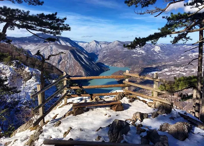 Dren Lux - Banjska Stena Chalet